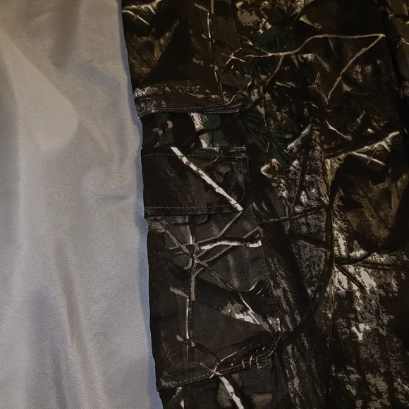 Fashion Nova Women's Woodland Camo Cargo Pants - Picture 2 of 5